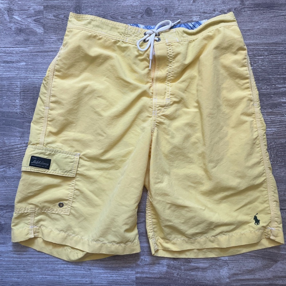 Men’s swim trunks